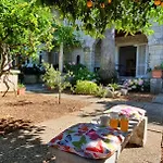 Two Palms Pensionat