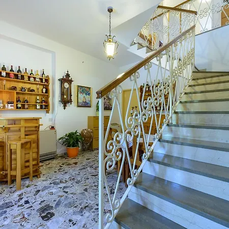 Penzion Two Palms 3*